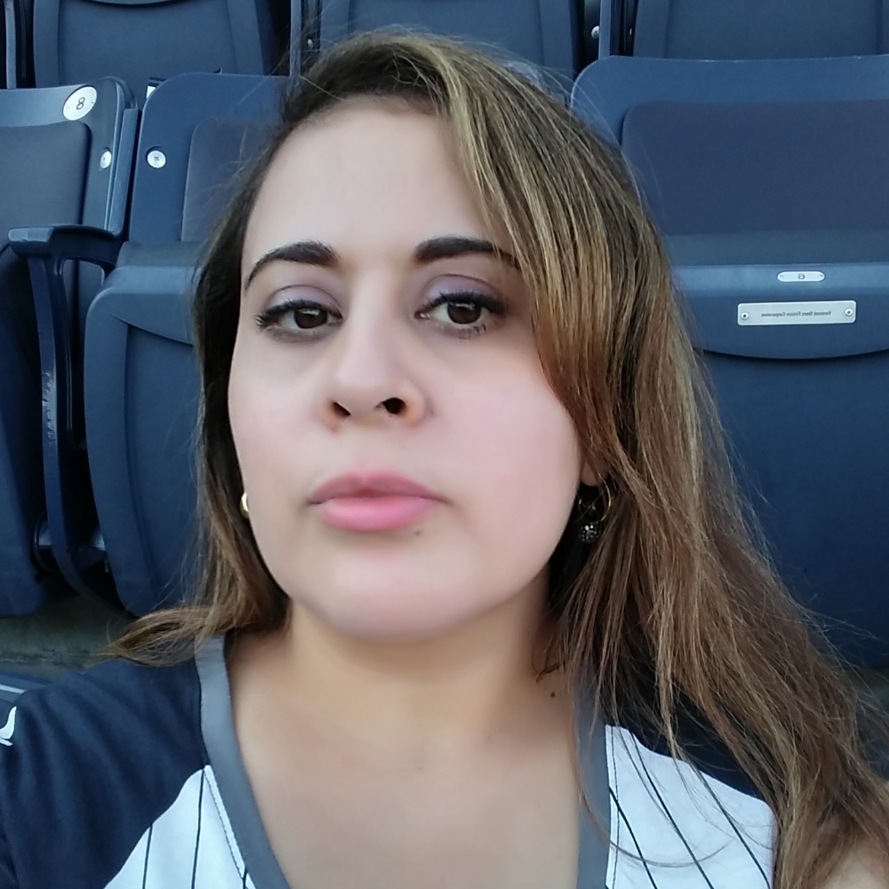 Meet your Posher, Lorraine